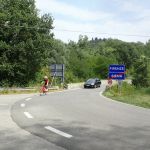 [Group 36]-P9100209_P9100210-2 images.JPG